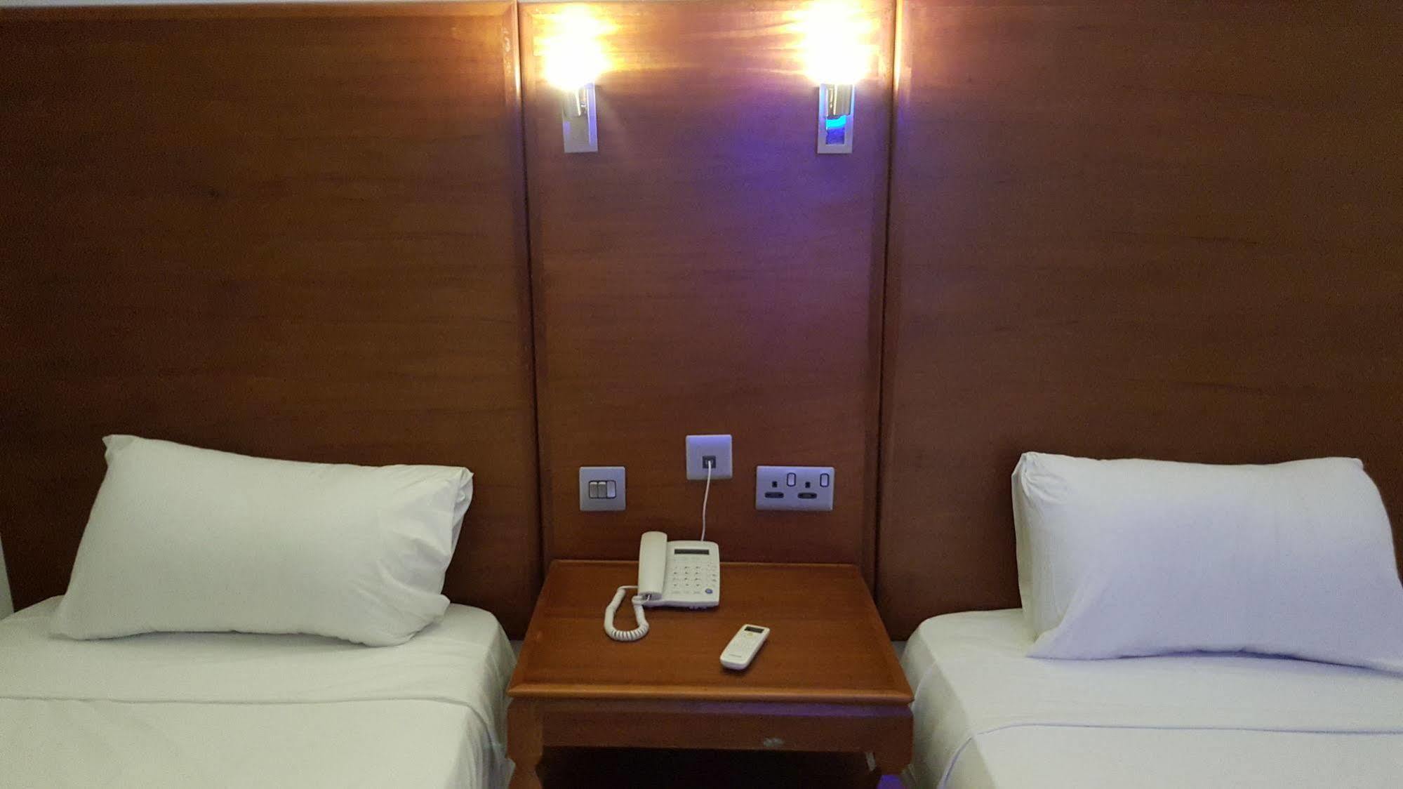 Golden Gate Hotel Kumasi Luaran gambar